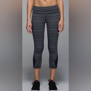 Lululemon Run: Inspire Crop II, Cyberstripe Deep Coal Black, Size 4